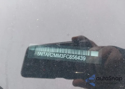 2015 Nissan Pathfinder Sl z USA, uszkodzony, nr VIN 5N1AR2MM3FC656439